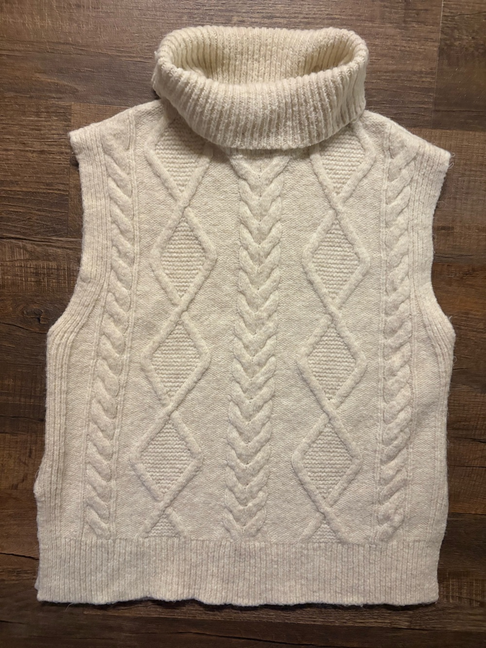 LOFT Cream Cable-Knit Sleeveless Turtleneck Sweater